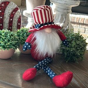 NEW!  Lighted Uncle Sam American Patriotic Stars & Stripes Flag Garden Gnome